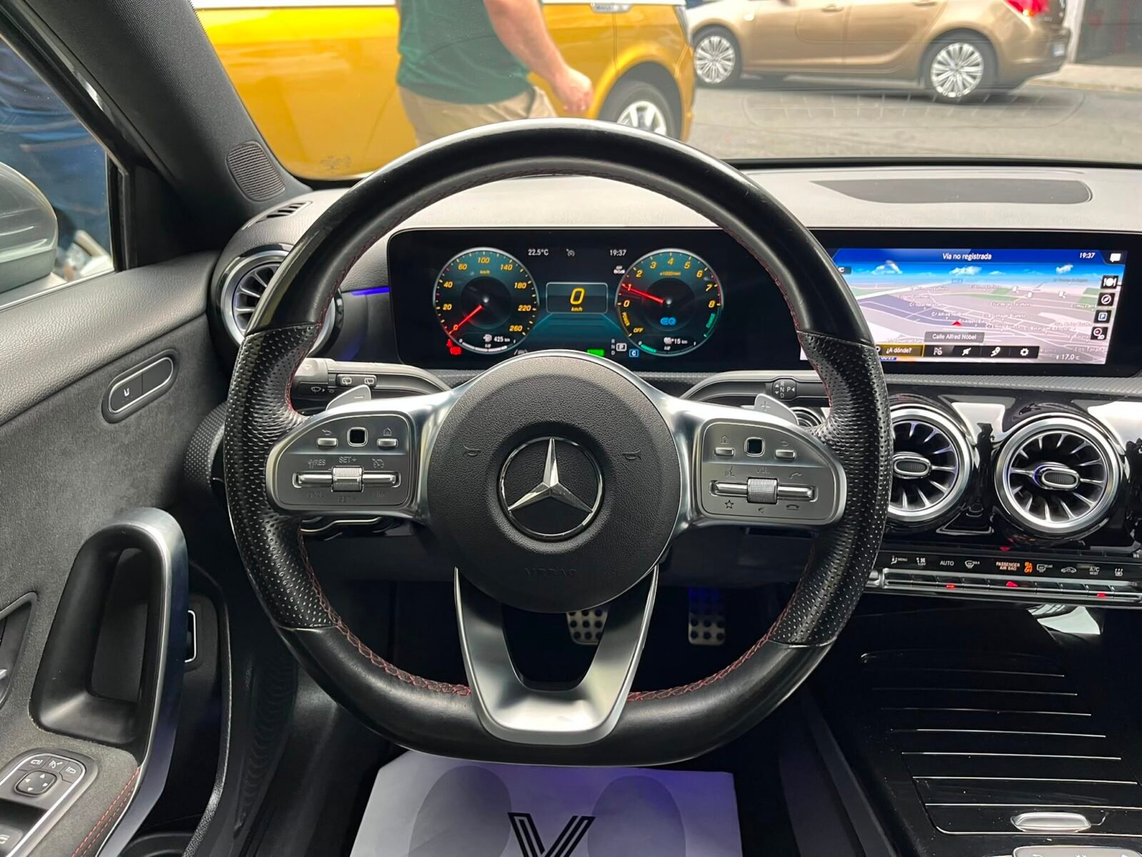 MERCEDES-BENZ Clase A A250e