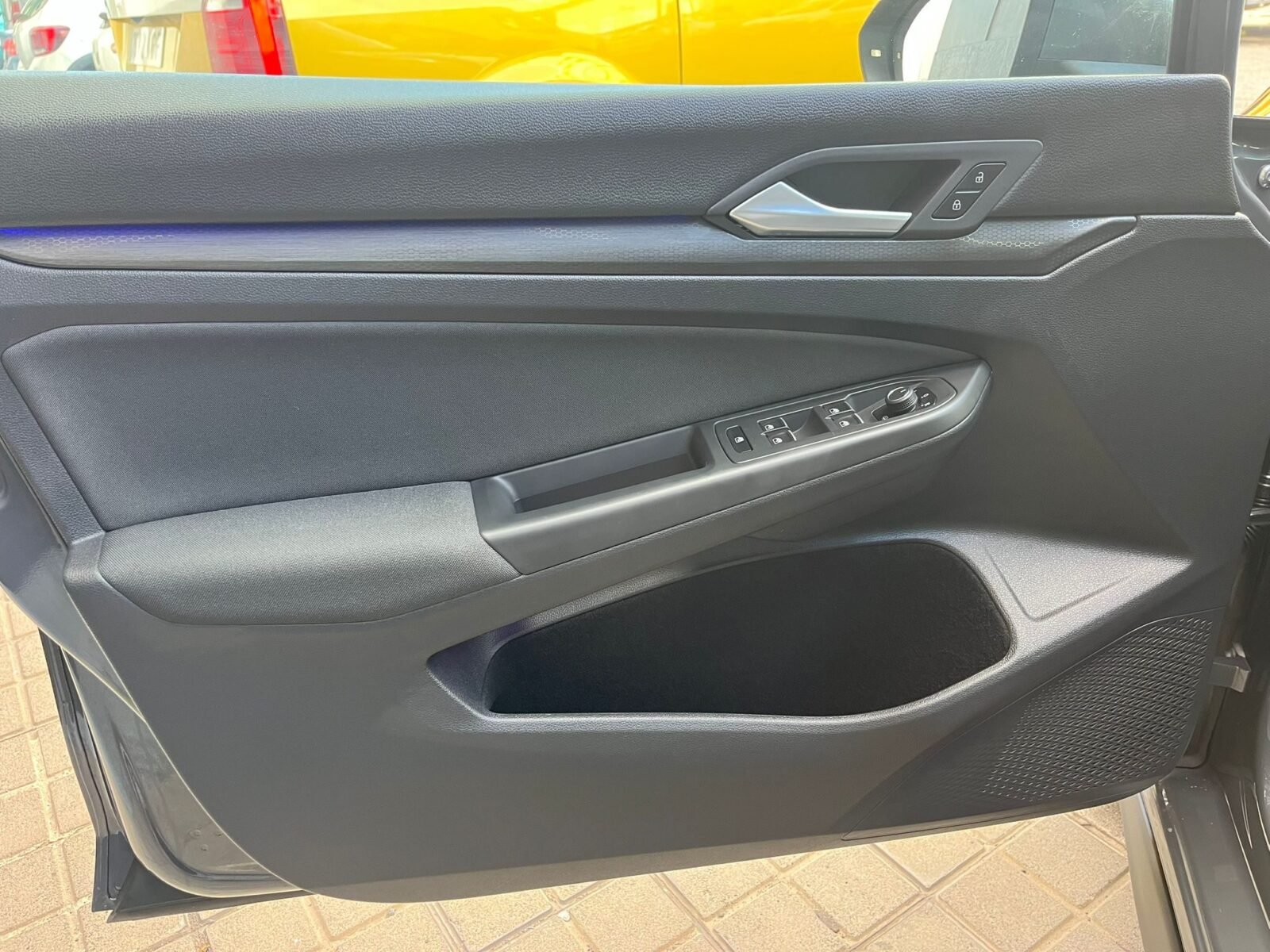 VOLKSWAGEN GOLF GTI CLUB SPORT 