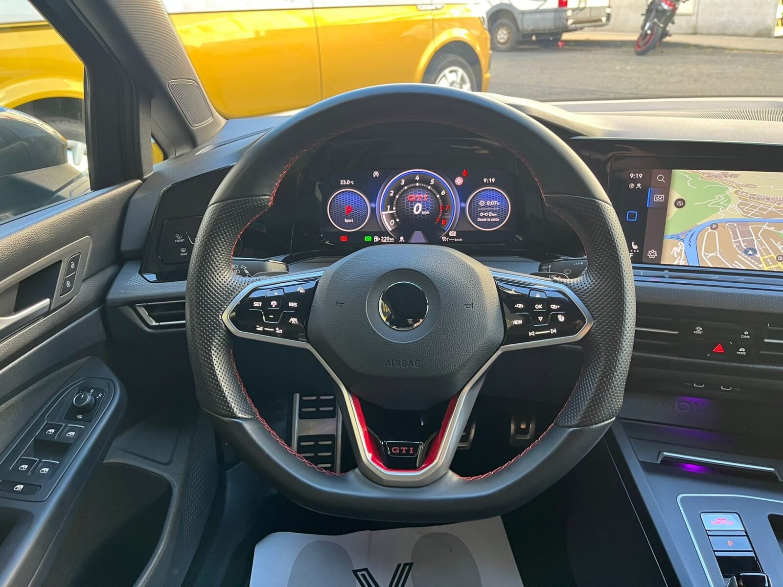 VOLKSWAGEN GOLF GTI CLUB SPORT 