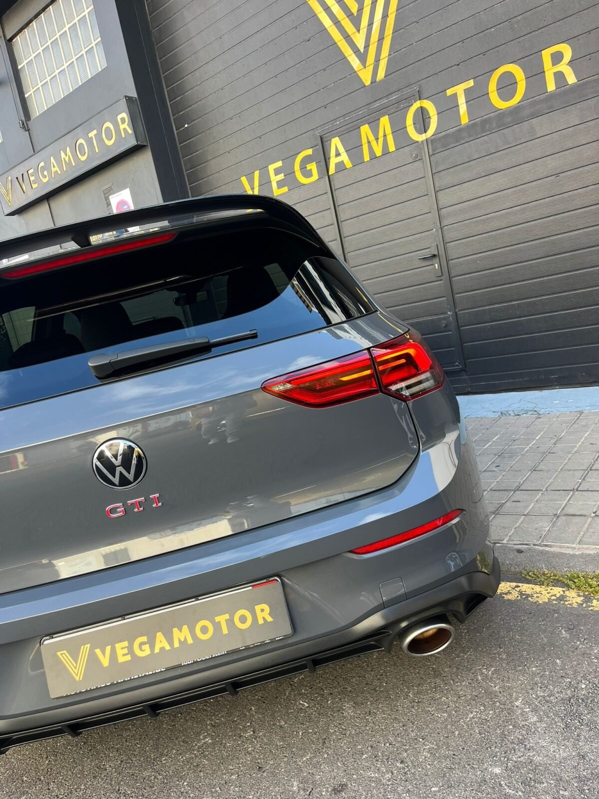 VOLKSWAGEN GOLF GTI CLUB SPORT 