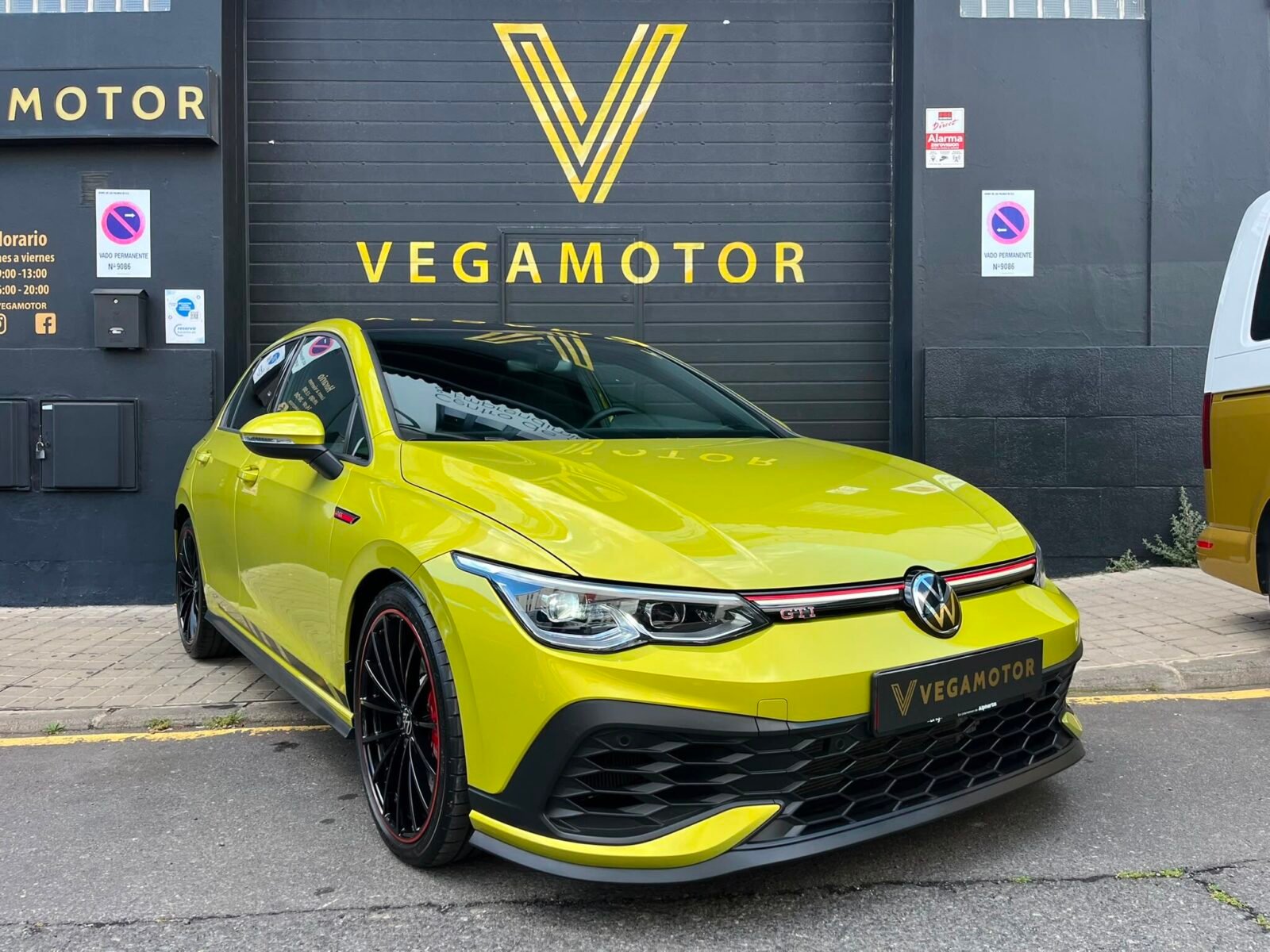 VOLKSWAGEN GOLF GTI CLUBSPORT