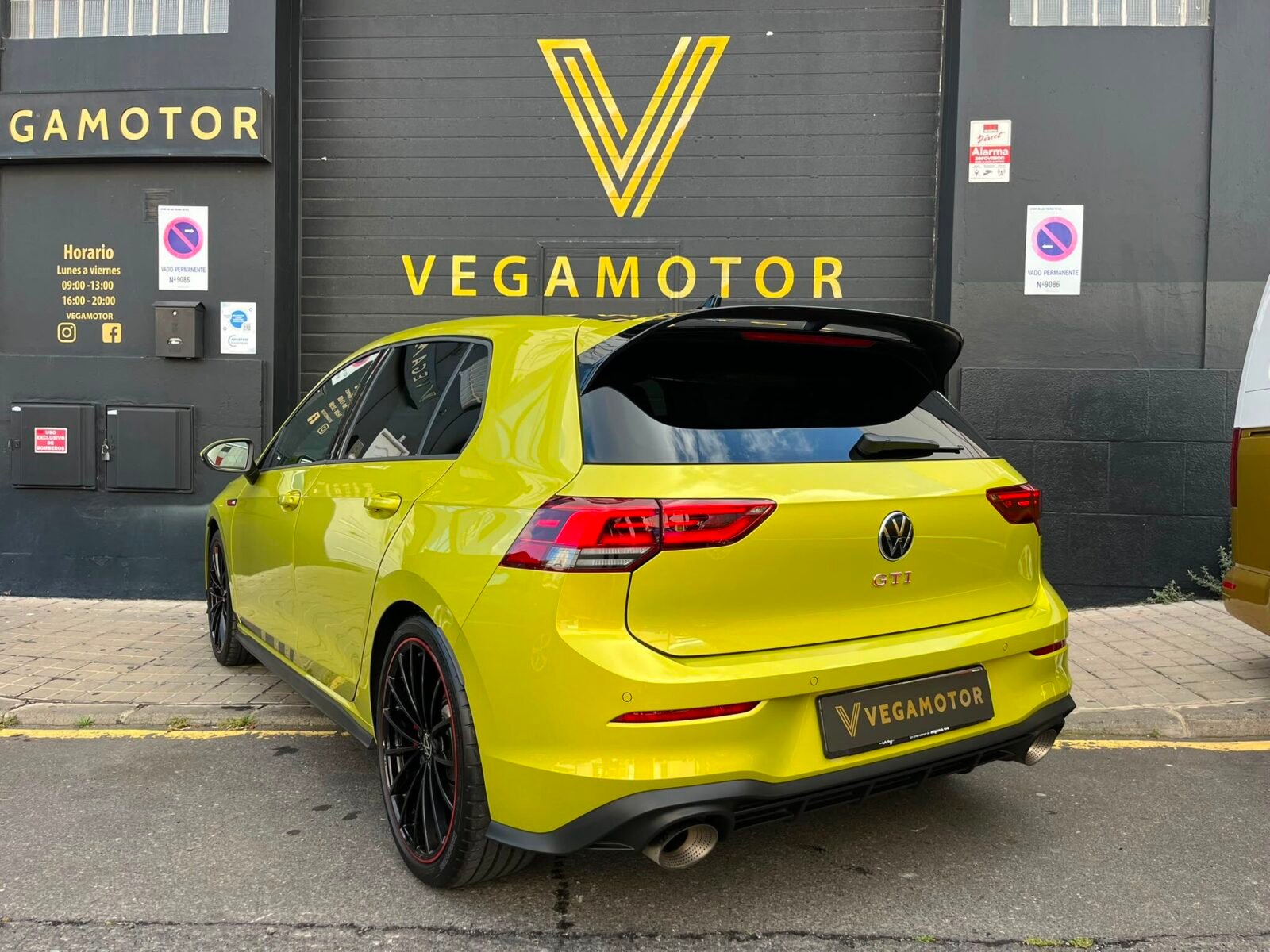 VOLKSWAGEN GOLF GTI CLUBSPORT