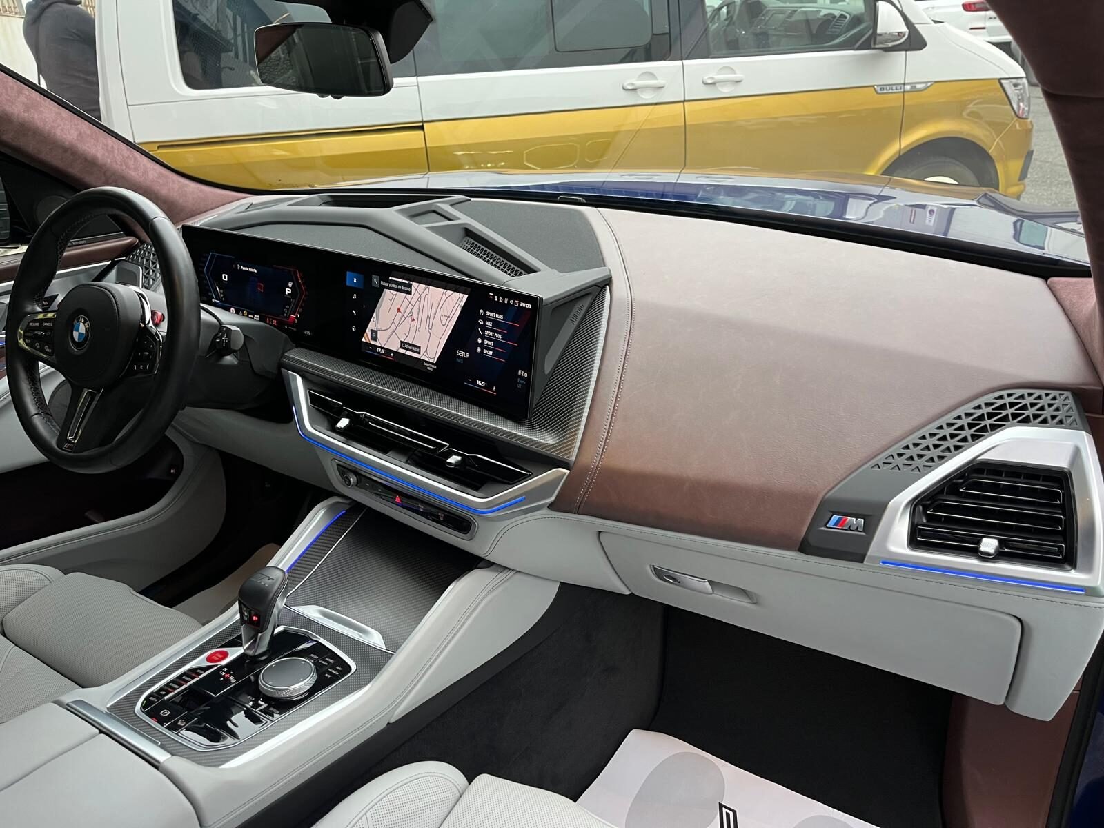BMW XM