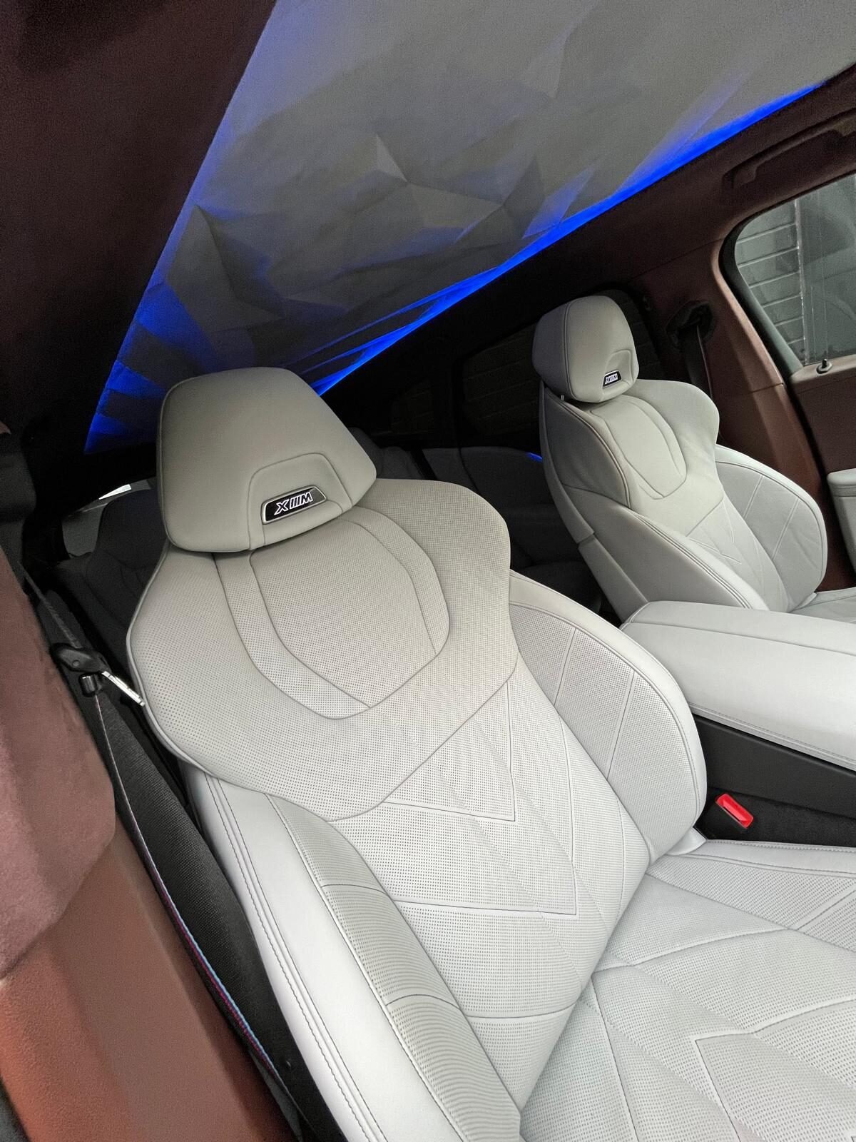 BMW XM