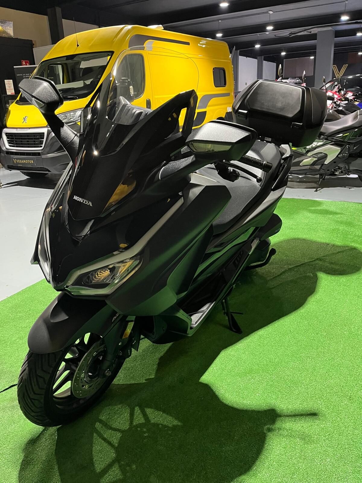HONDA 350
