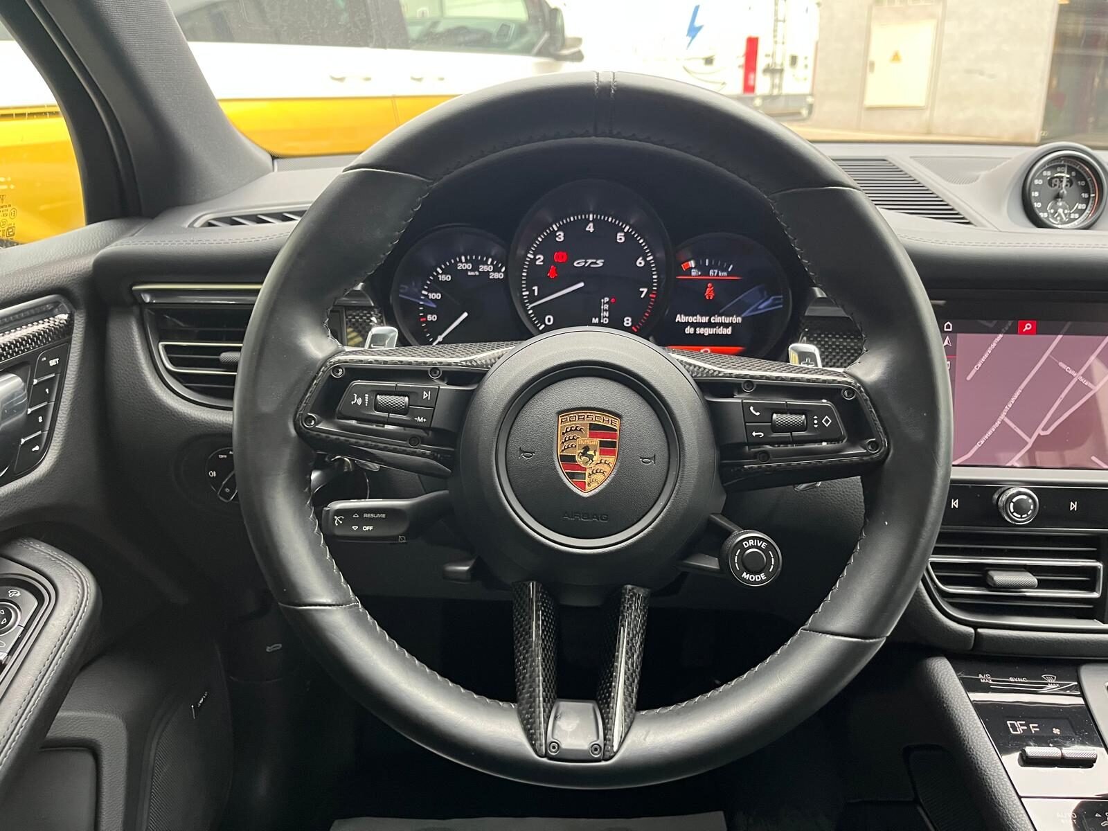 PORSCHE Macan GTS