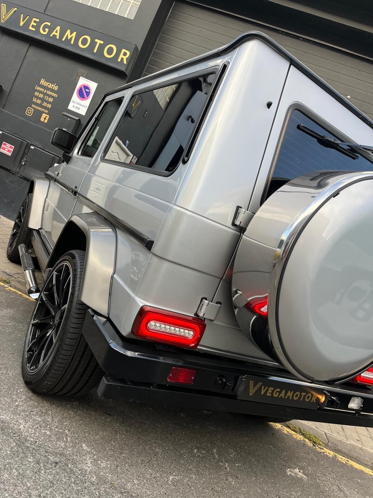 MERCEDES-BENZ CLASE G 300TD STW SWB