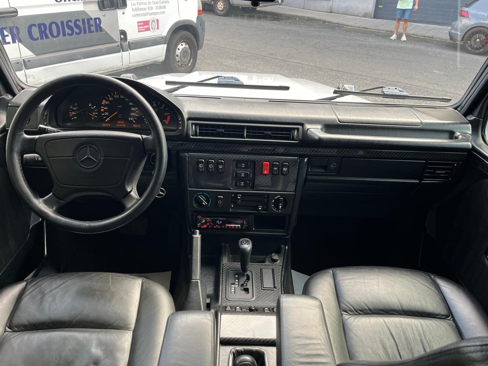MERCEDES-BENZ CLASE G 300TD STW SWB