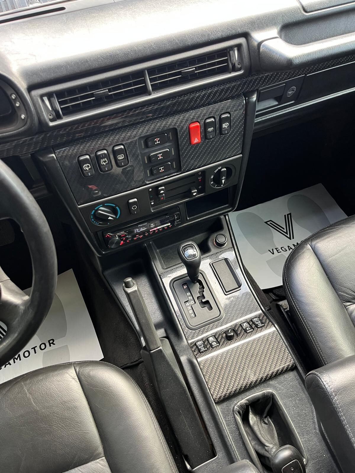 MERCEDES-BENZ CLASE G 300TD STW SWB