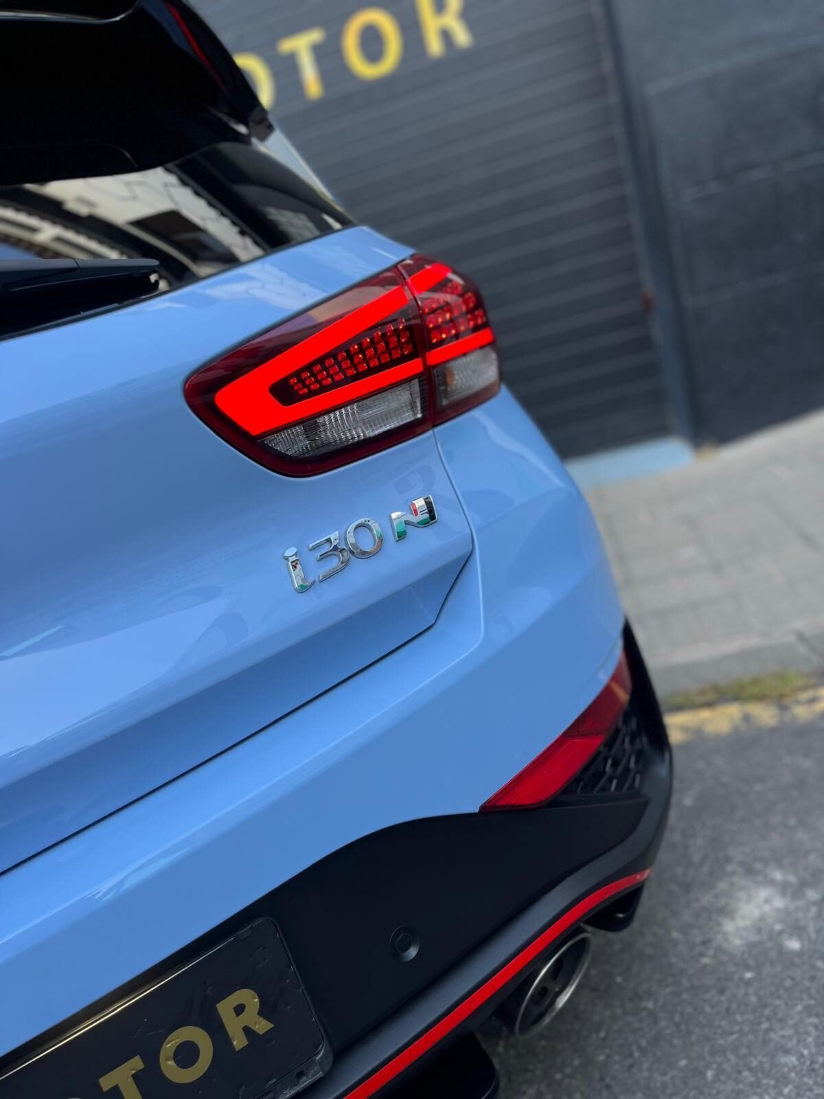 HYUNDAI i30