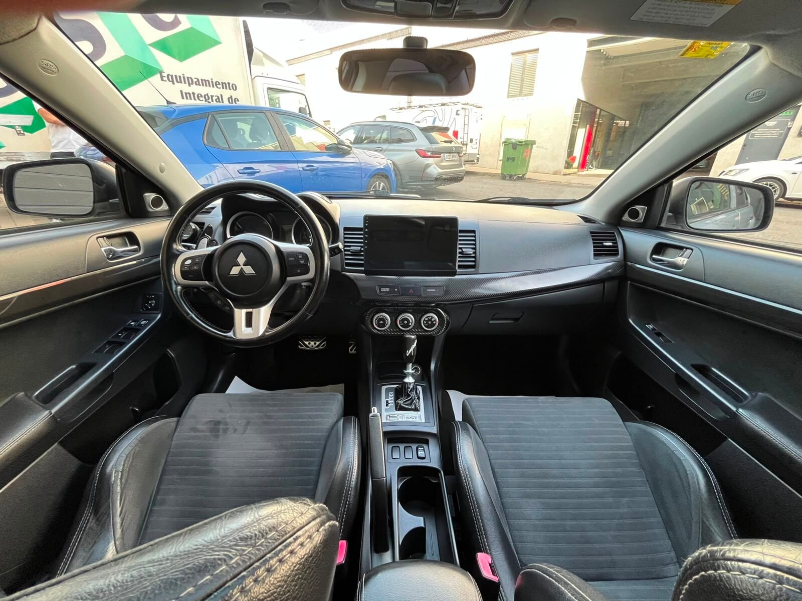 MITSUBISHI LANCER EVOLUTION X MR
