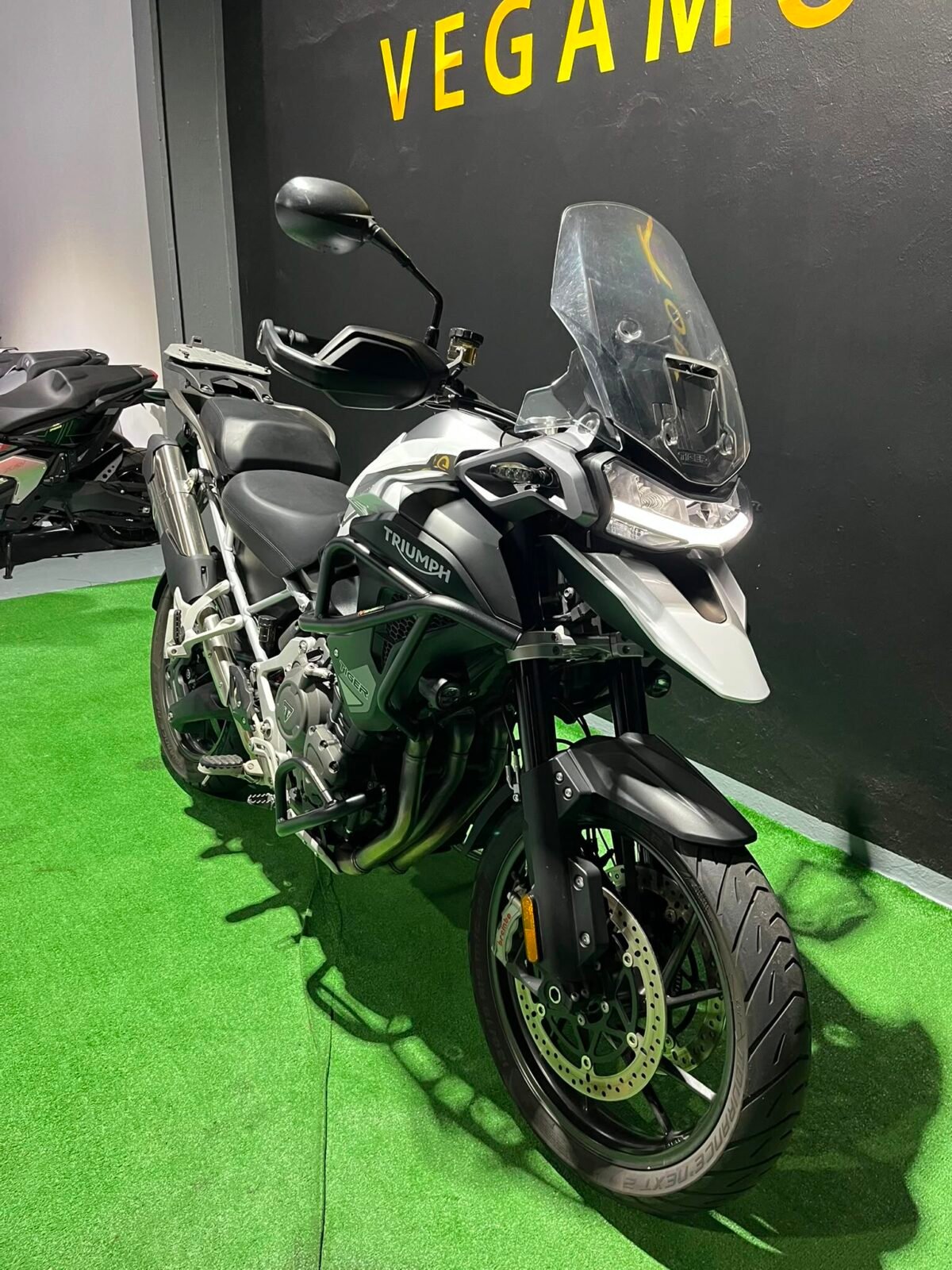TRIUMPH TIGER 1200 RALLY PRO