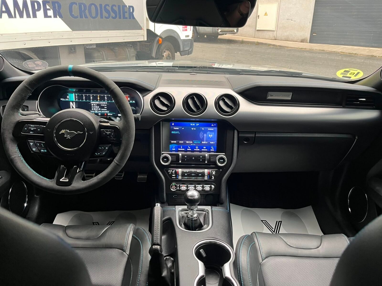FORD Mustang 5.0