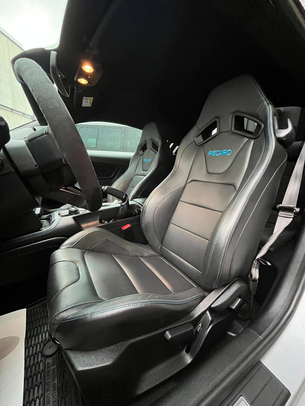 FORD Mustang 5.0