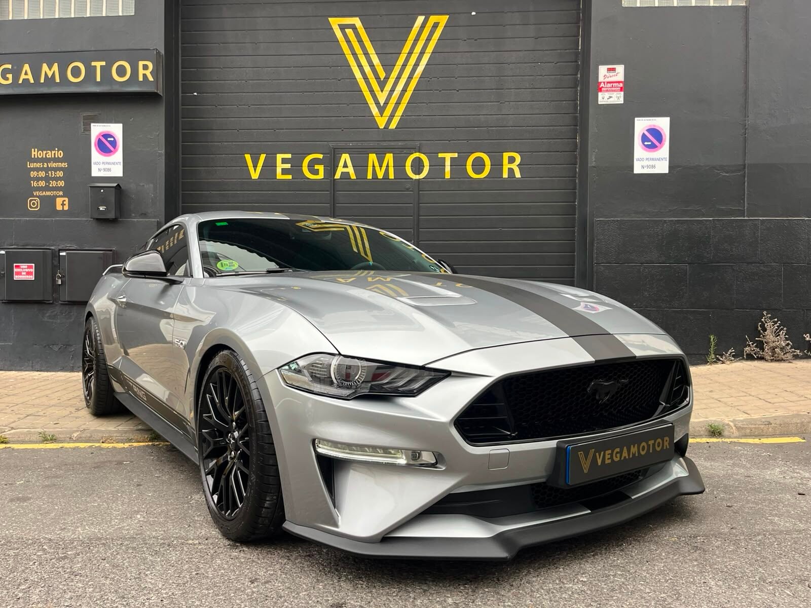FORD Mustang 5.0