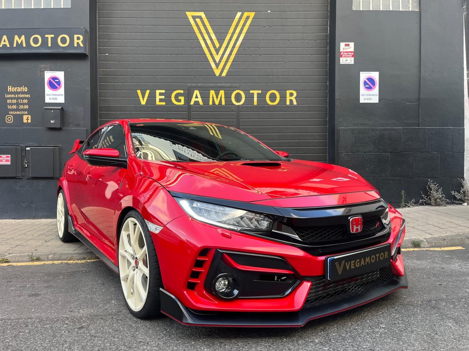 HONDA CIVIC type r fk8