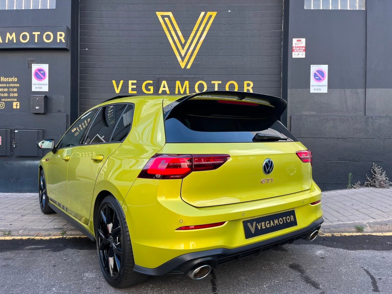 VOLKSWAGEN GOLF GTI CLUBSPORT 