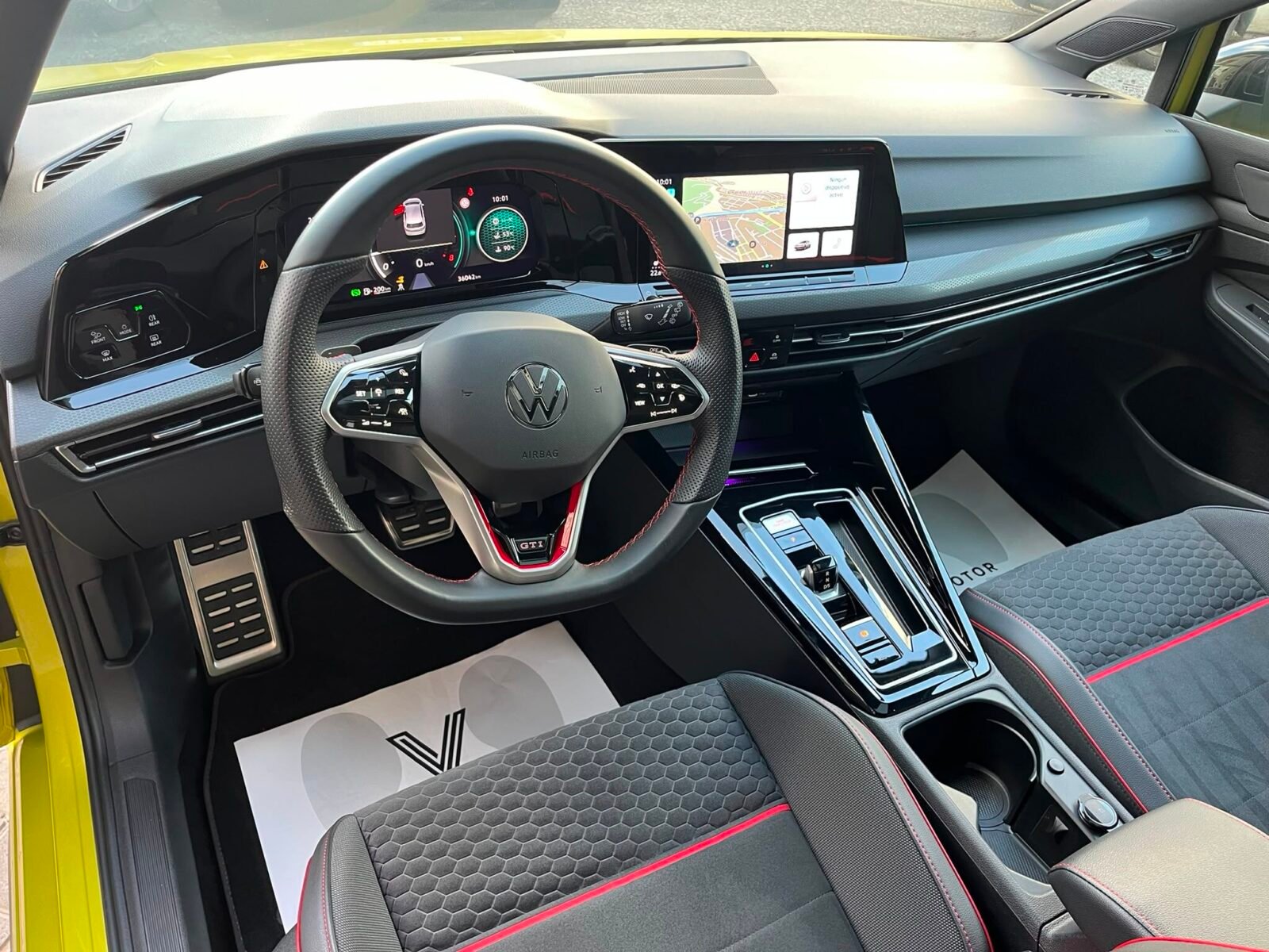 VOLKSWAGEN GOLF GTI CLUBSPORT 