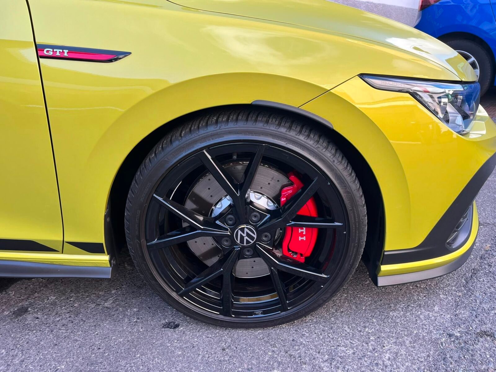 VOLKSWAGEN GOLF GTI CLUBSPORT 