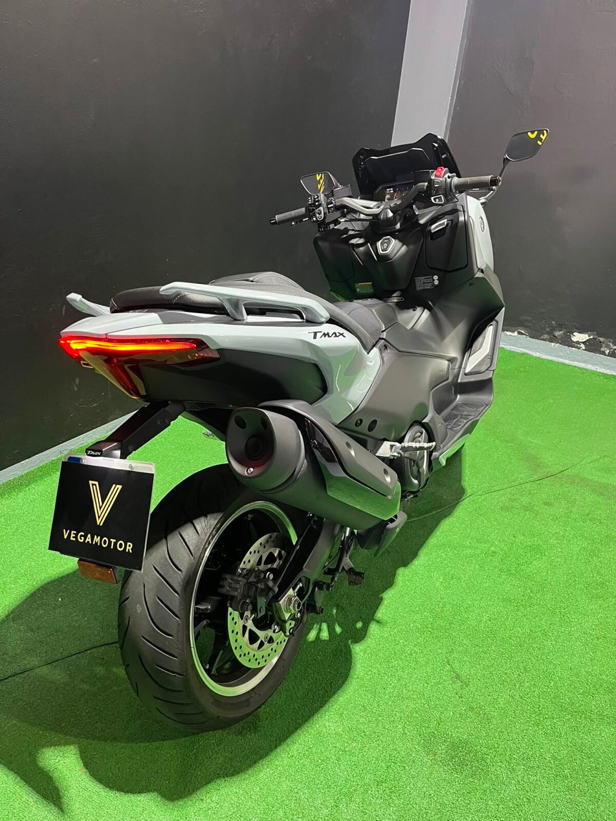 YAMAHA TMAX 560 tech max 