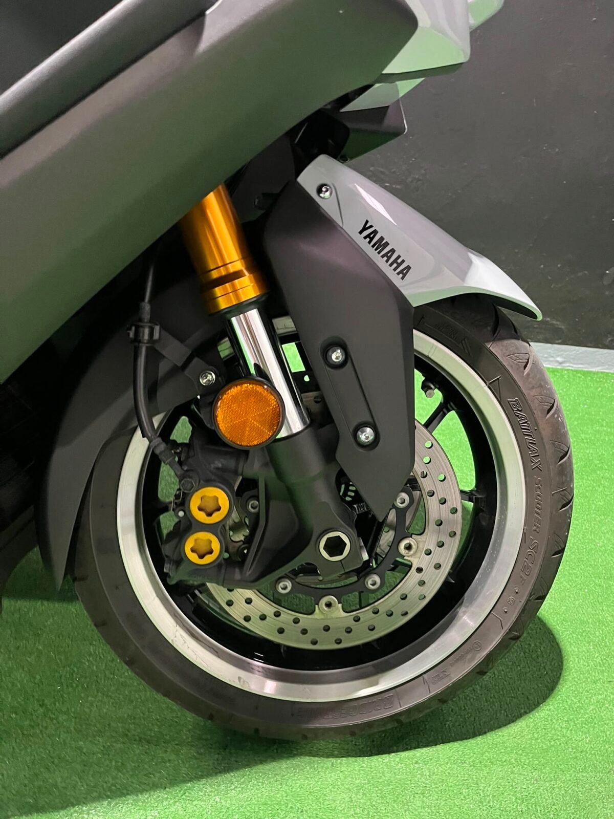 YAMAHA TMAX 560 tech max 