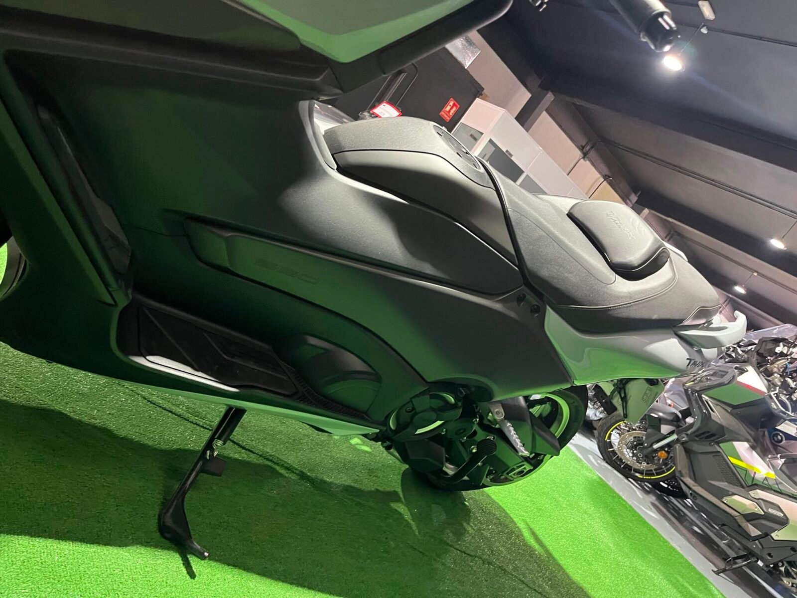 YAMAHA TMAX 560 tech max 