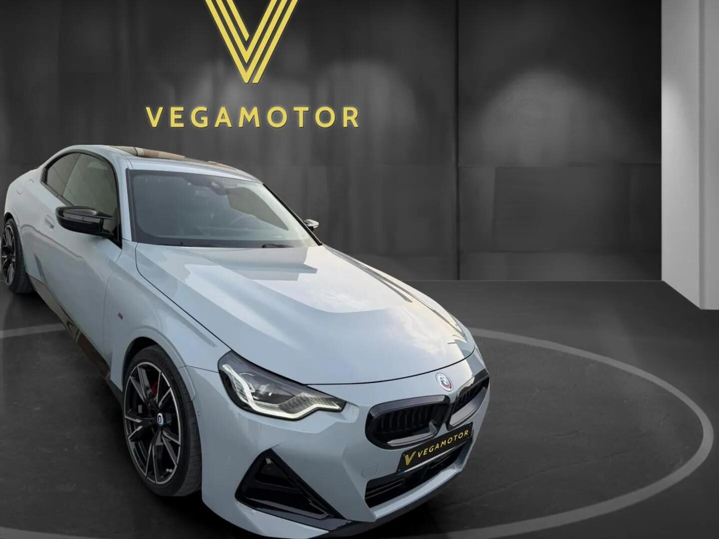 BMW M240I XDRIVE
