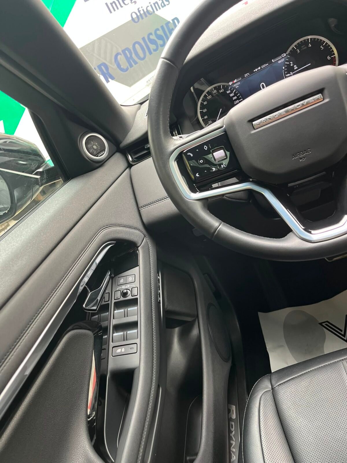 LAND-ROVER RANGE ROVER EVOQUE SE P300e R DYNAMIC 