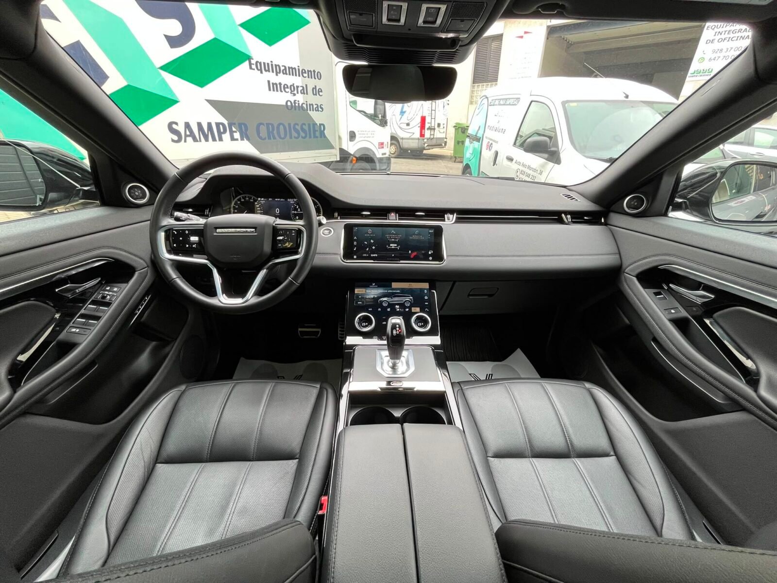 LAND-ROVER RANGE ROVER EVOQUE SE P300e R DYNAMIC 
