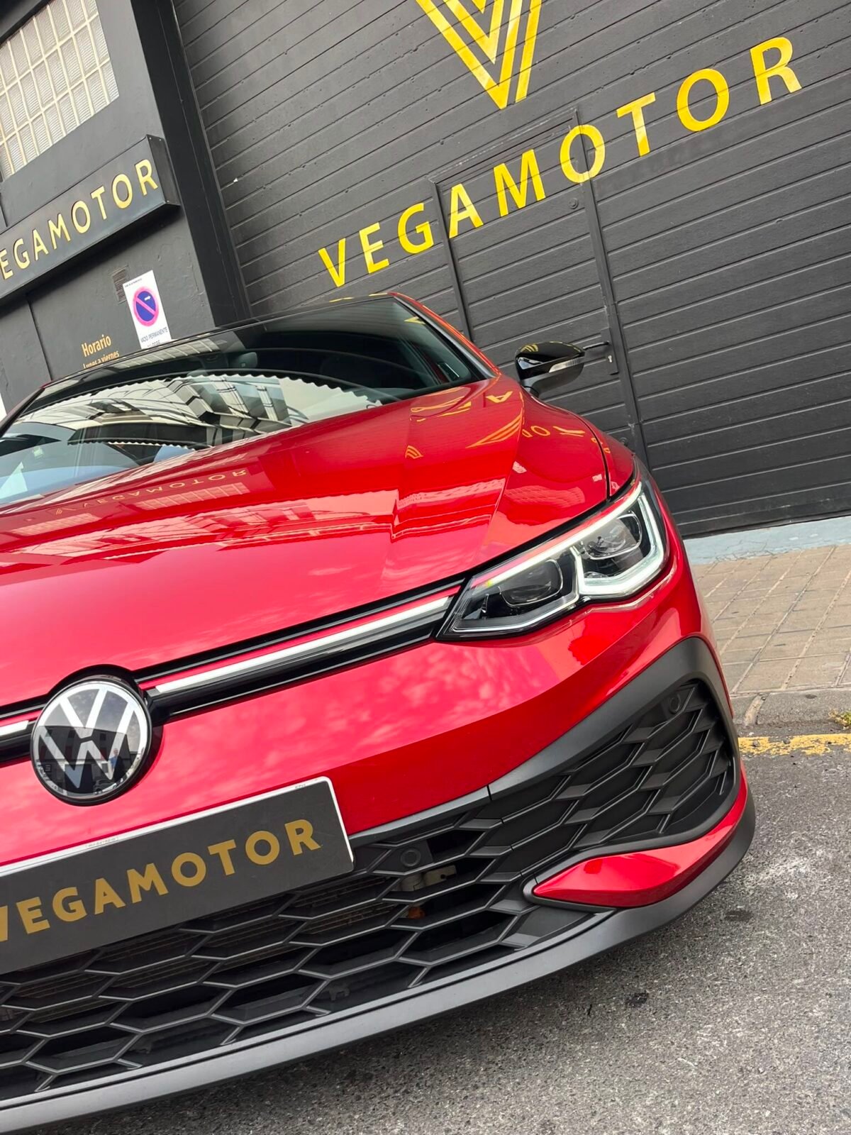 VOLKSWAGEN GOLF GTI CLUBS