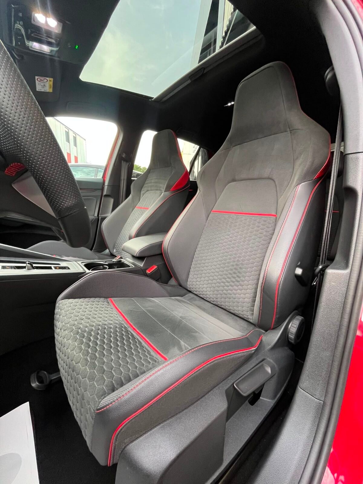VOLKSWAGEN GOLF GTI CLUBS