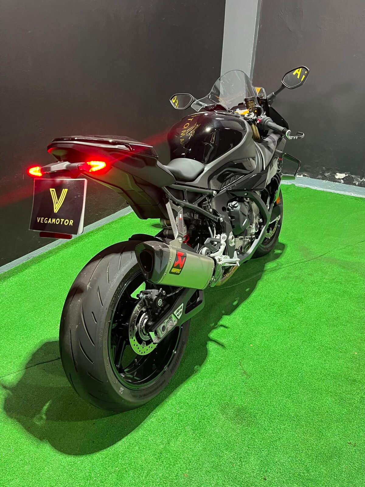 BMW S 1000 RR