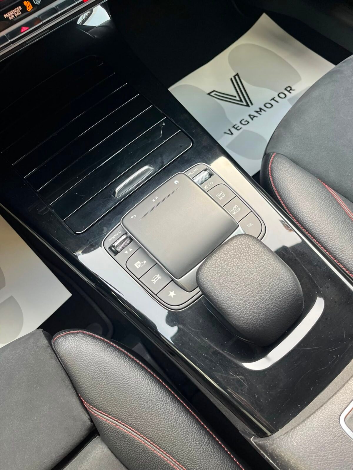 MERCEDES-BENZ Clase A A 180 AMG