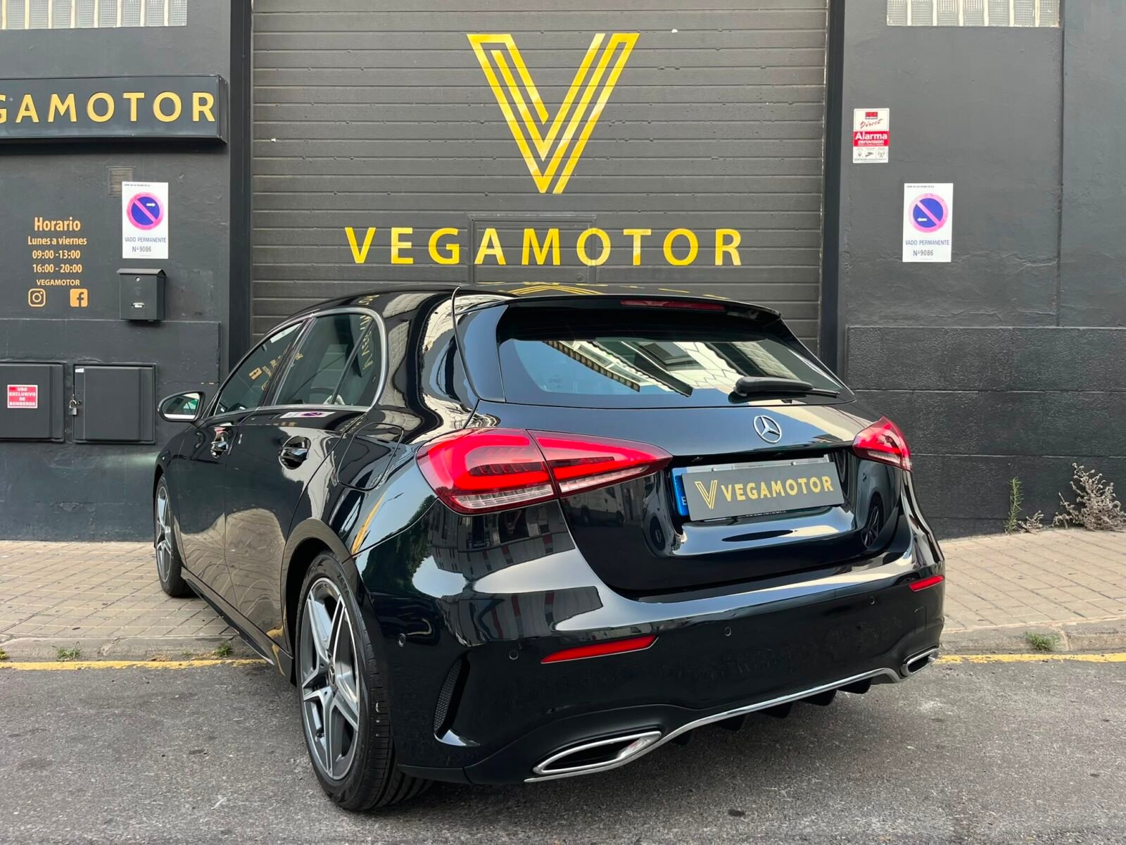 MERCEDES-BENZ Clase A A 180 AMG