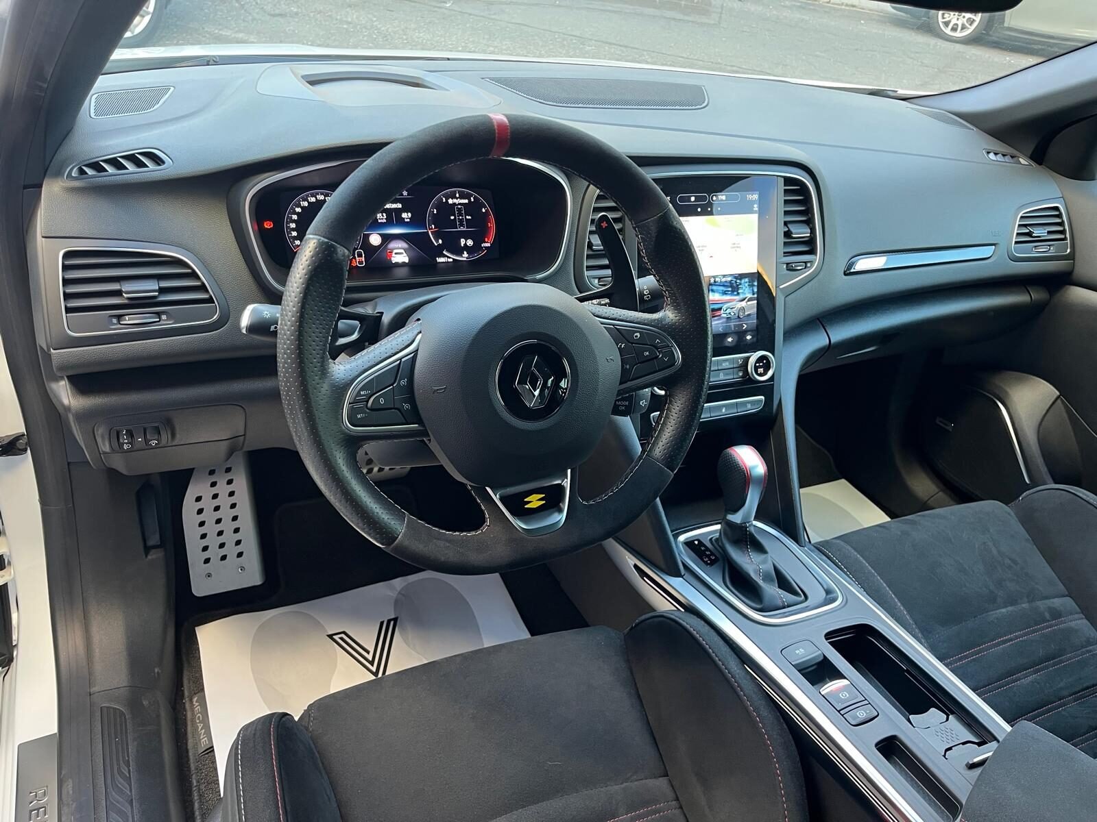 RENAULT Megane RS TROPHY 
