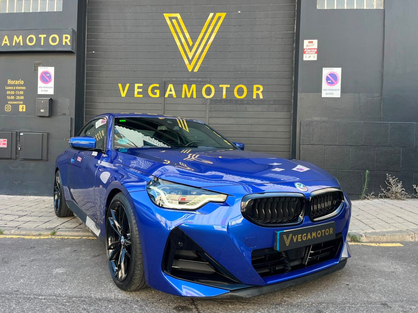 BMW 220i M-PACK