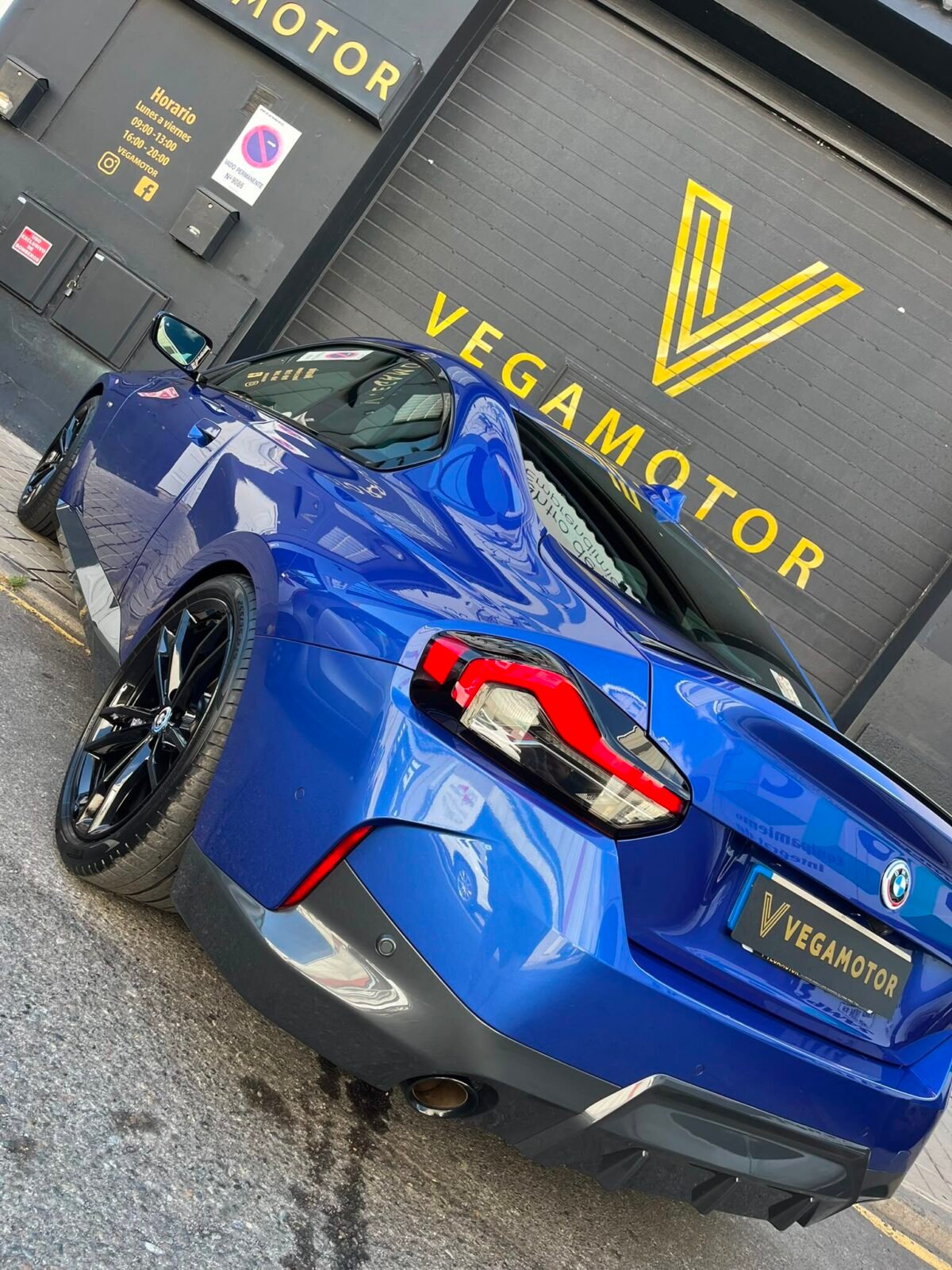 BMW 220i M-PACK