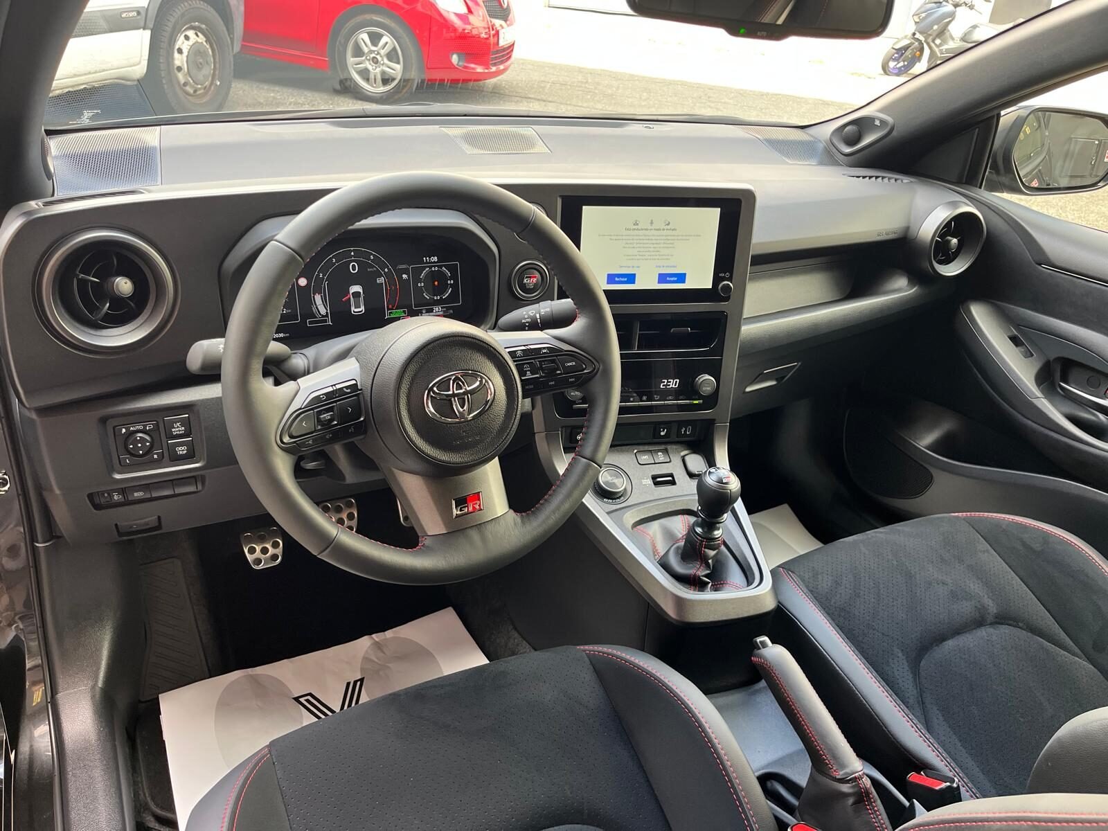 TOYOTA GR YARIS TOURING PACK 