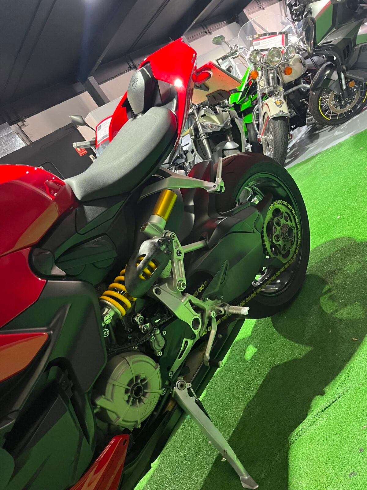 DUCATI STREETFIGTHER V2