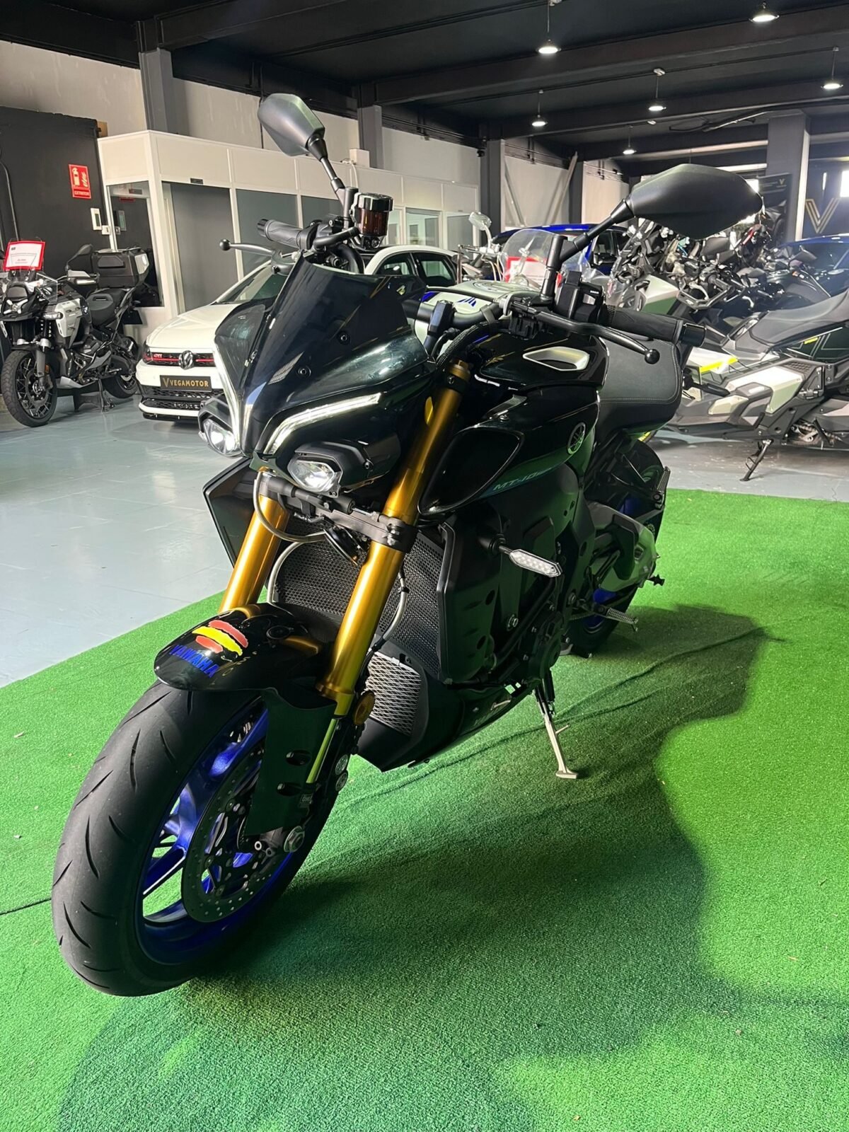 YAMAHA MT10 SP