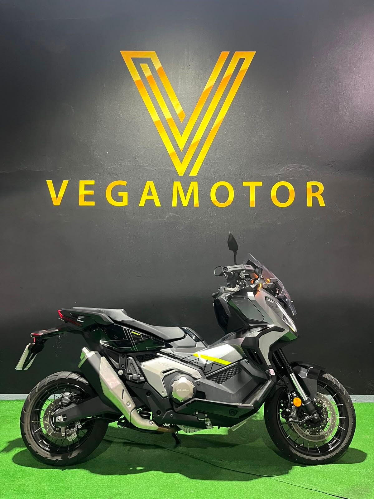 HONDA XADV 750