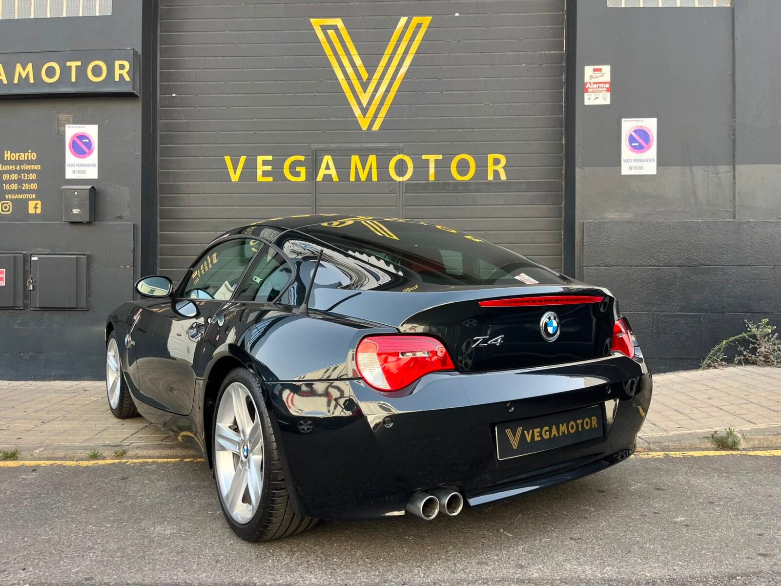 BMW z4 coupe