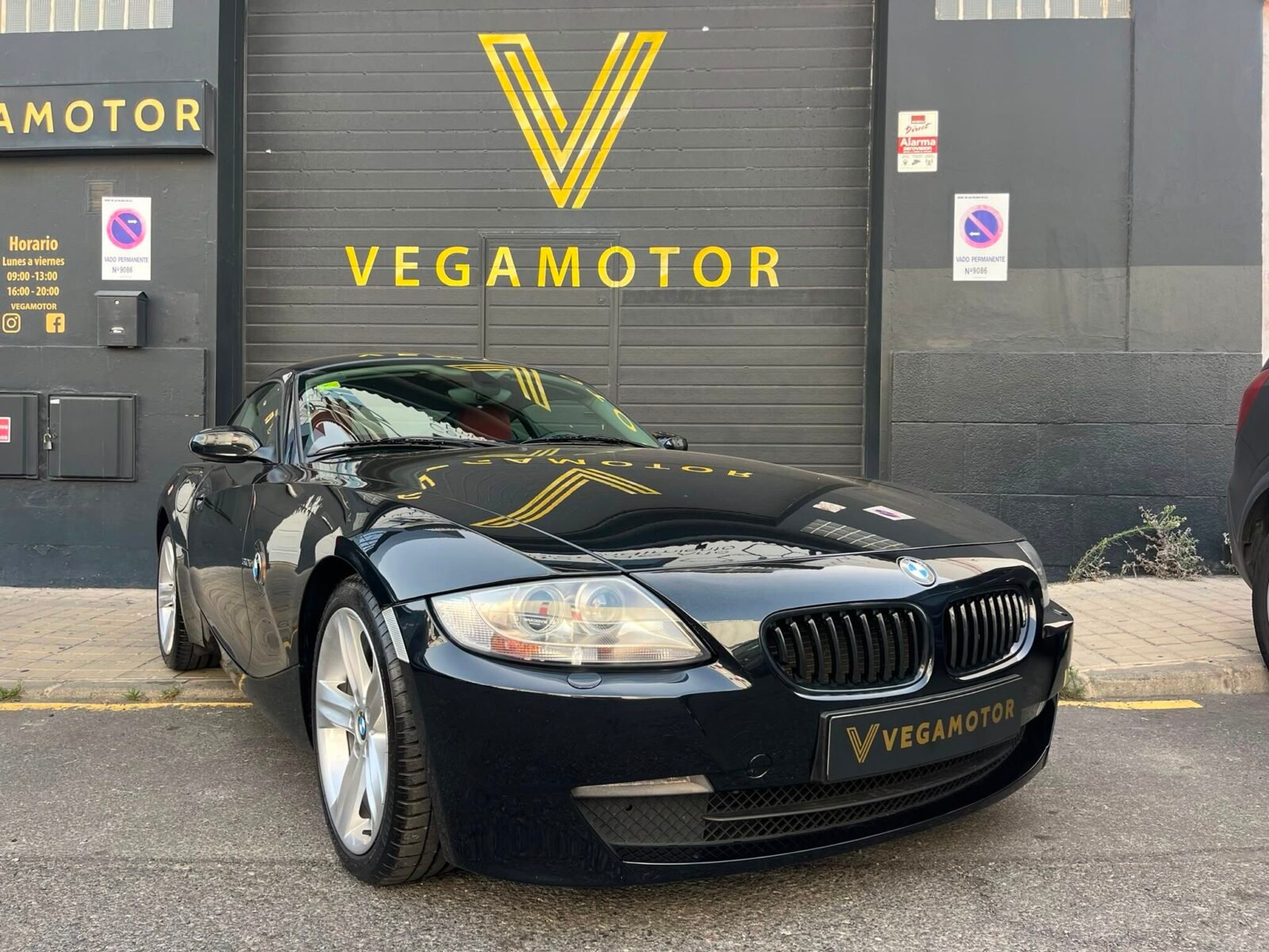 BMW z4 coupe