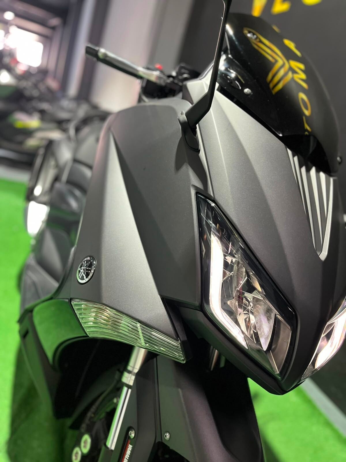 YAMAHA TMAX 530