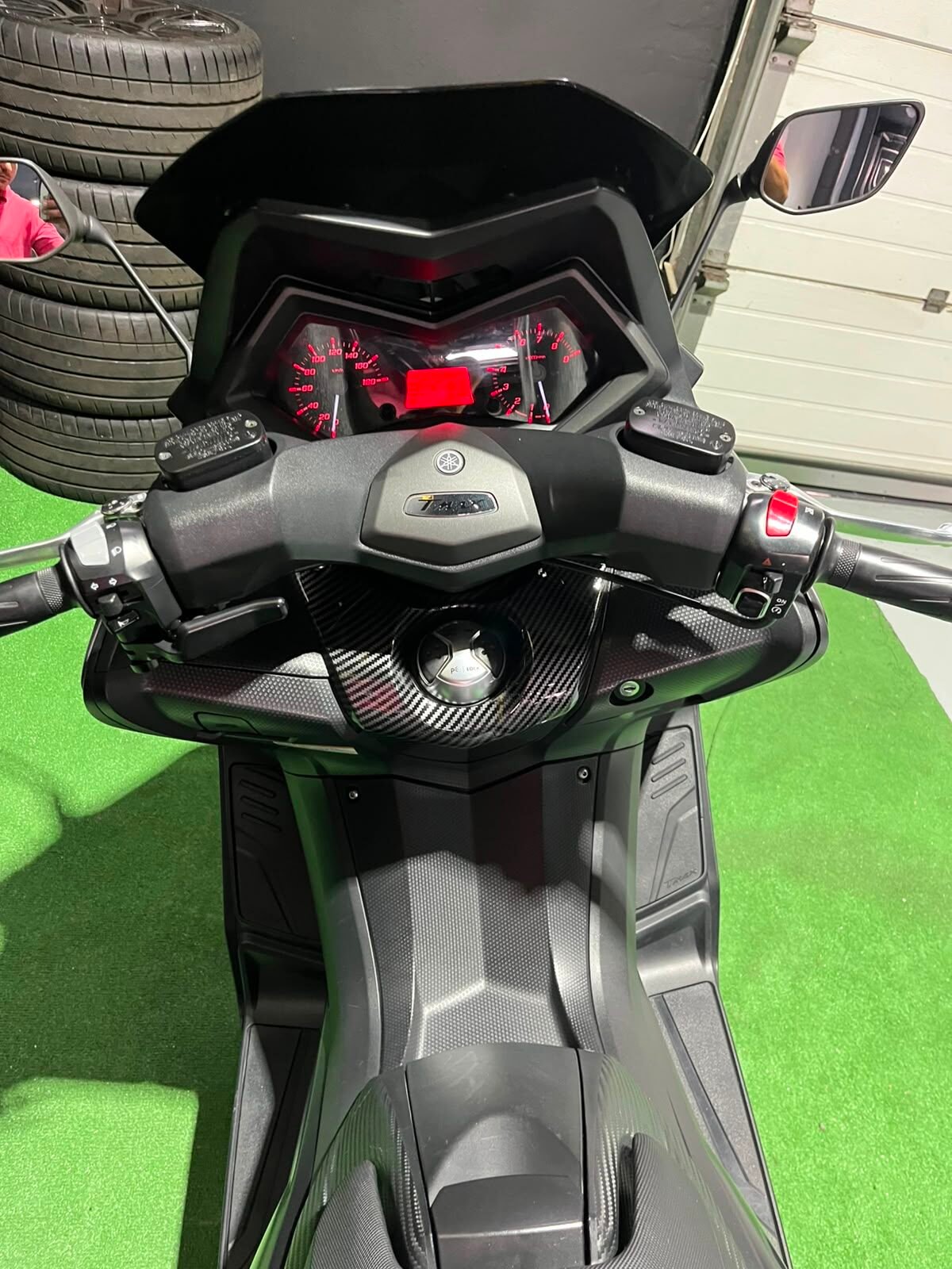 YAMAHA TMAX 530