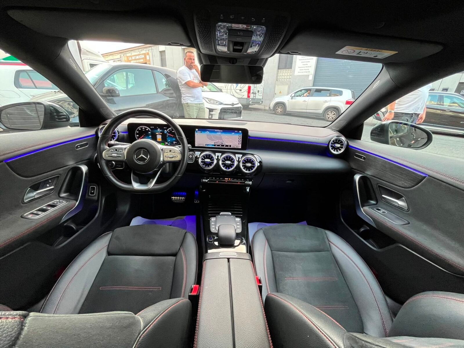 MERCEDES-BENZ CLA 250e AMG 
