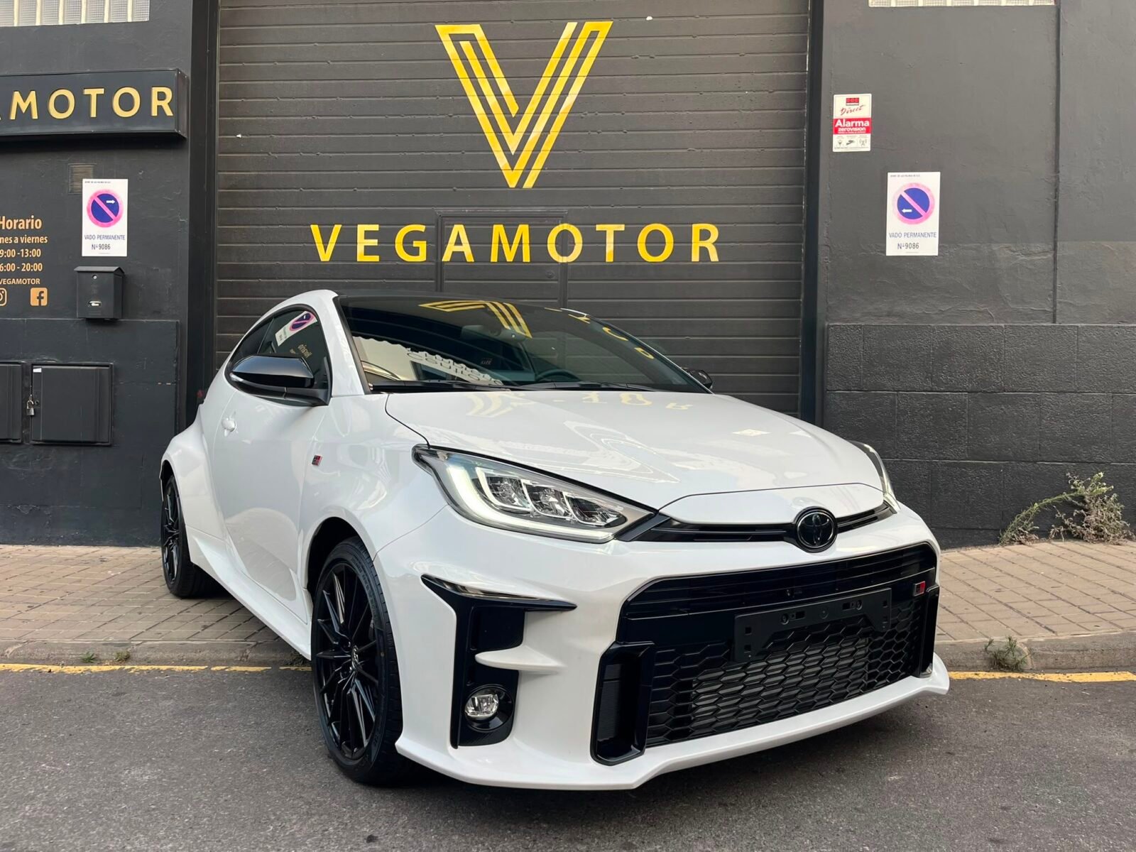 TOYOTA GR YARIS