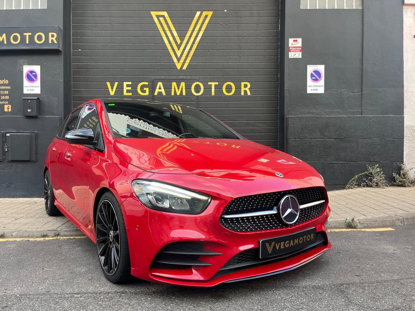 MERCEDES-BENZ CLASE B 200 AMG