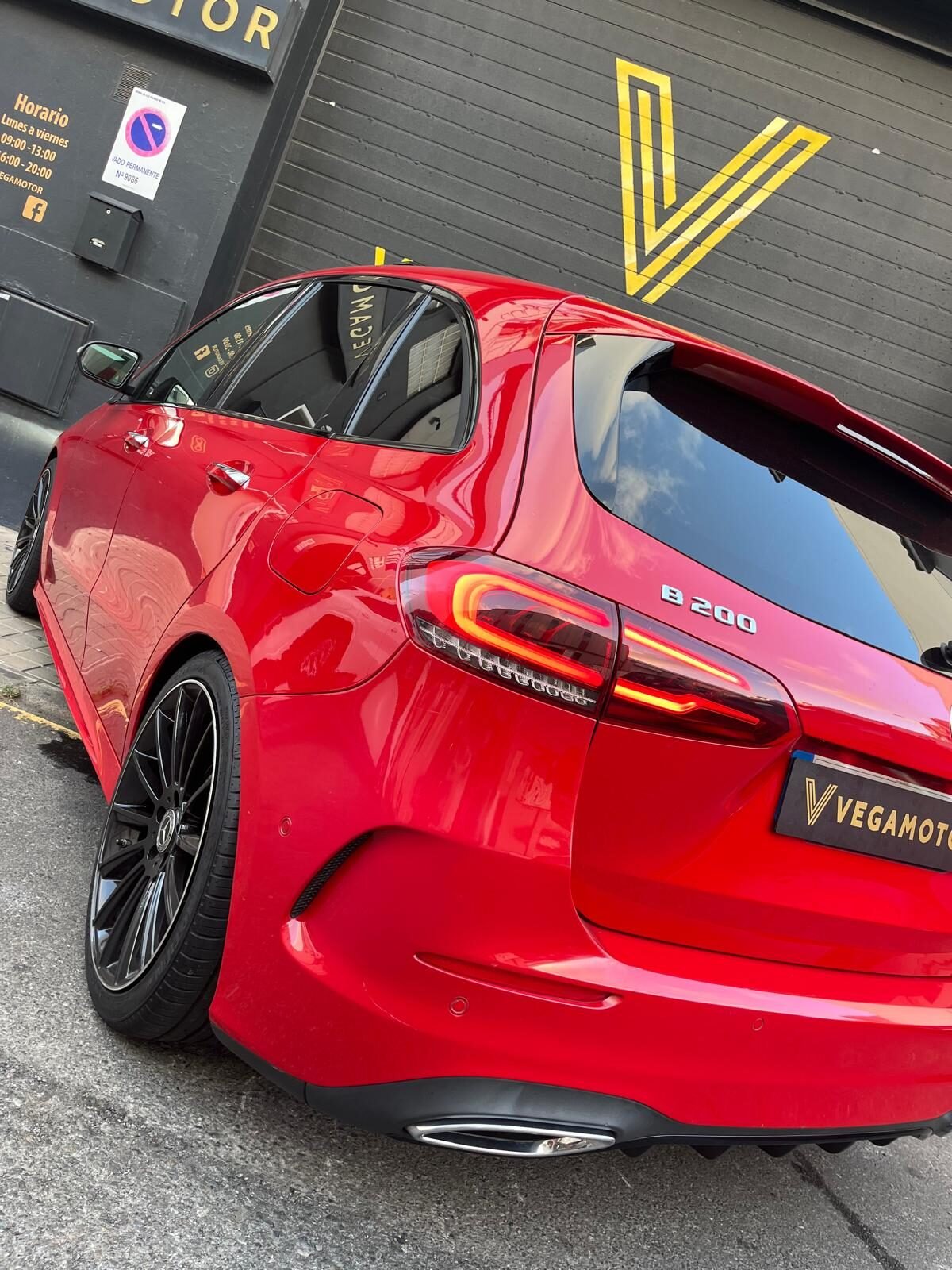 MERCEDES-BENZ CLASE B 200 AMG