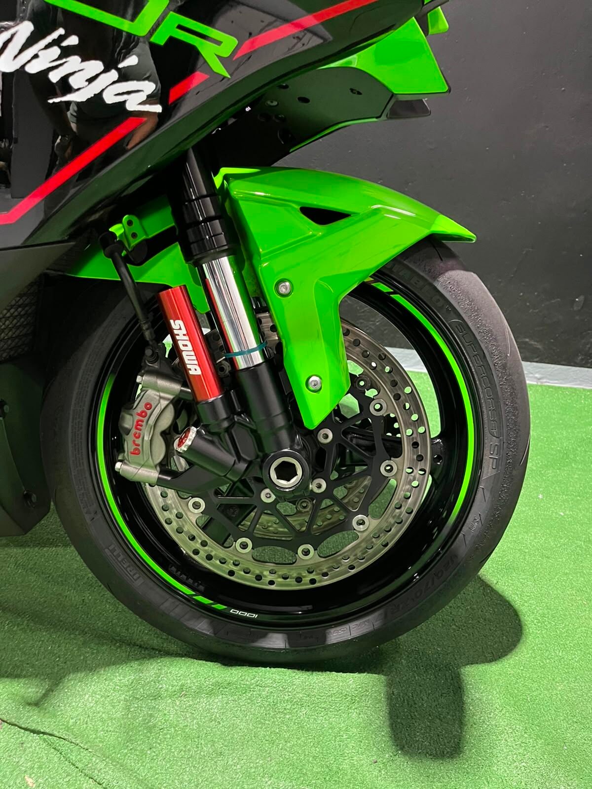 KAWASAKI ninja zx-10r